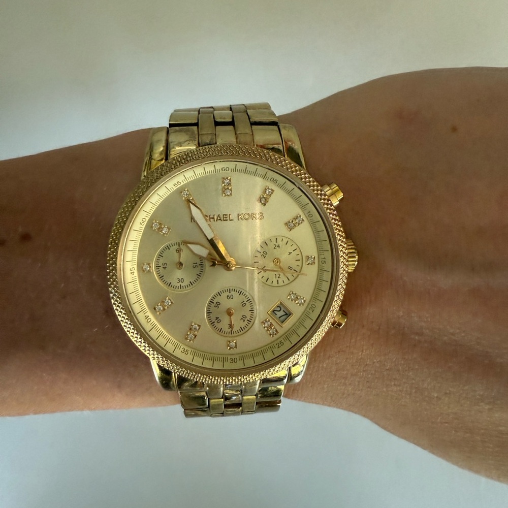 Michael Kors Ritz Gold Tone Chronograph Women’s Watch - Picture 3 of 6
